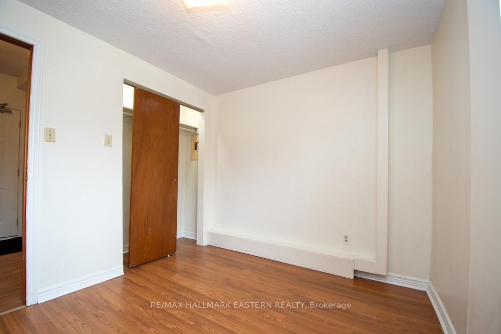 Photo 29 of 11 Argyle Street, Peterborough, Northcrest Ward 5 — HOMEH