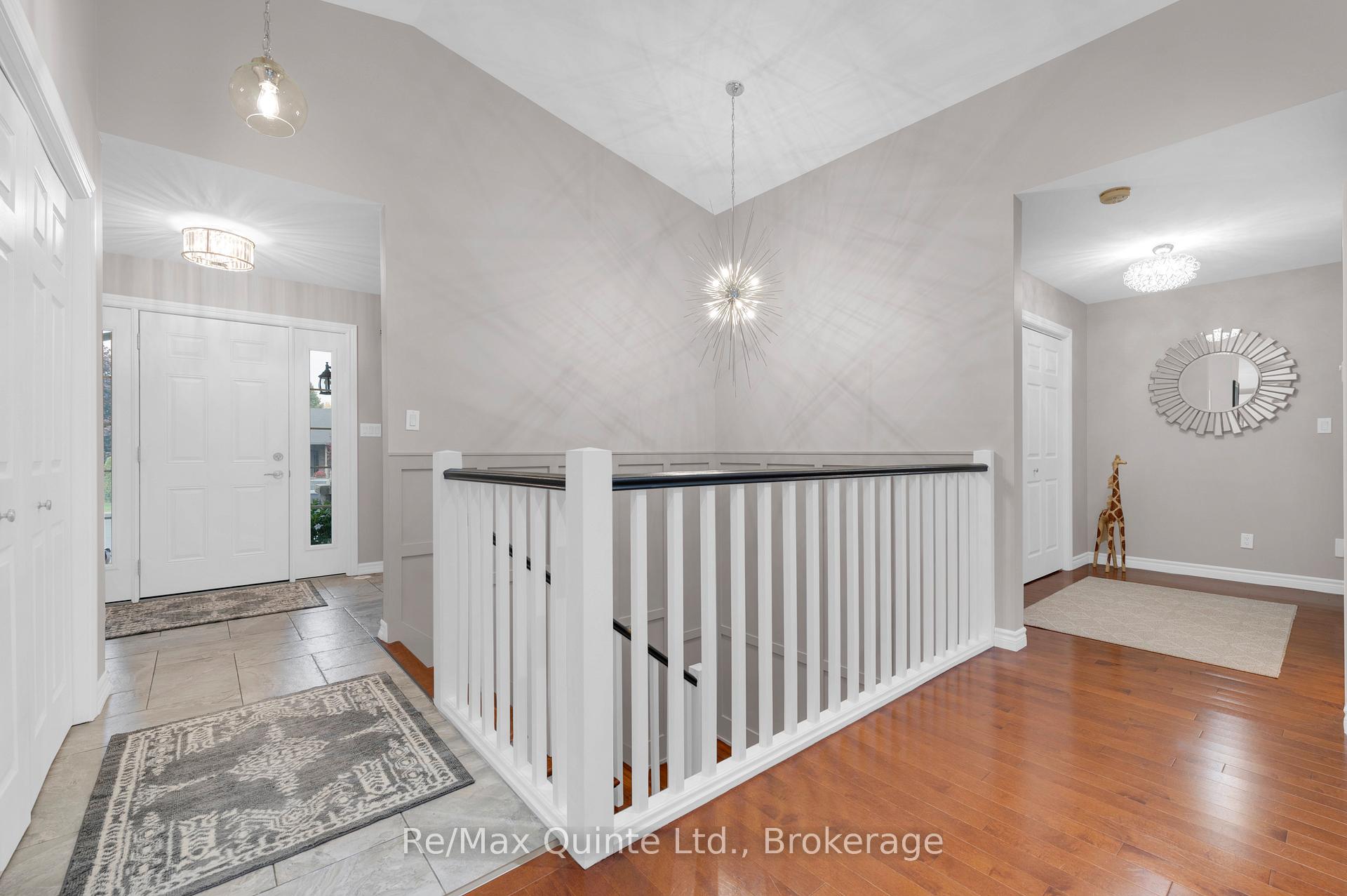 Photo 9 of 5 Hickory Court, Brighton — HOMEH