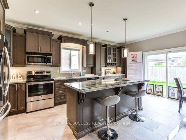 Photo 5 of 96 Nashville Circle, Hamilton, Gershome — HOMEH