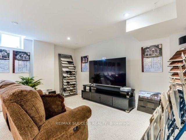 Photo 16 of 96 Nashville Circle, Hamilton, Gershome — HOMEH