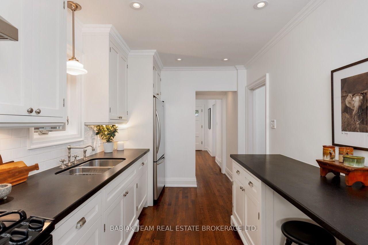 Photo 16 of 15 Bridgeview Road, Toronto, Lambton Baby Point — HOMEH