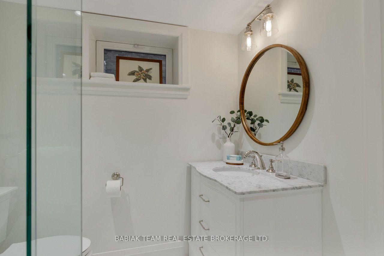 Photo 38 of 15 Bridgeview Road, Toronto, Lambton Baby Point — HOMEH