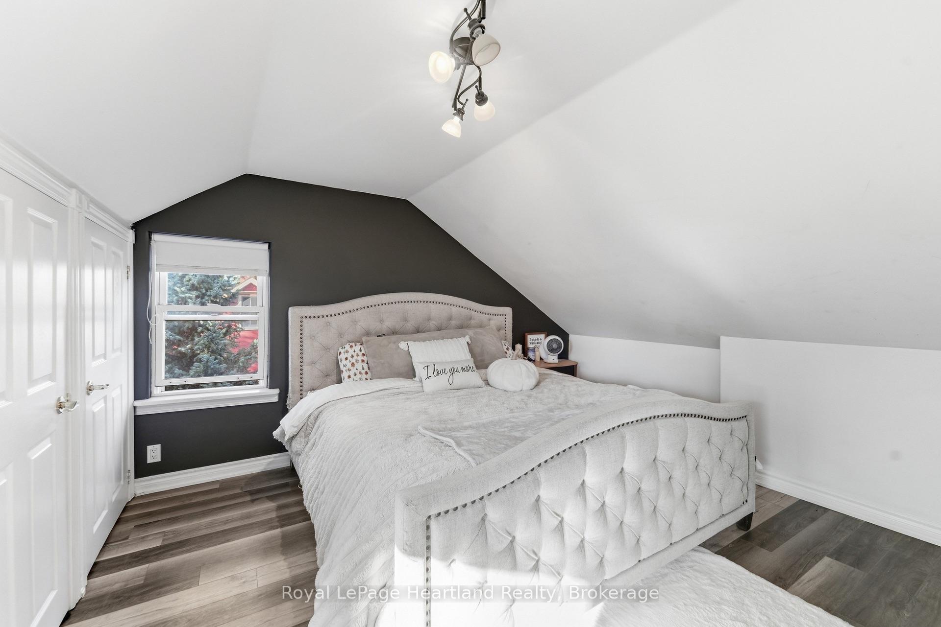 Photo 24 of 129 Bayfield Road, Goderich, Goderich (Town) — HOMEH