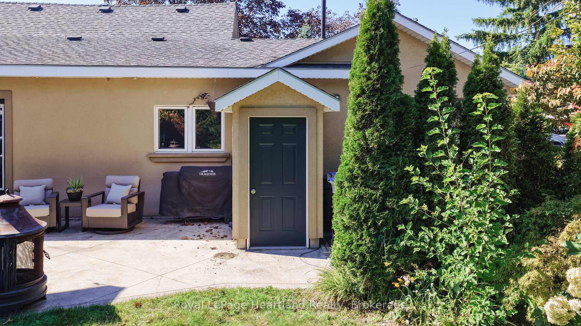 Photo 34 of 129 Bayfield Road, Goderich, Goderich (Town) — HOMEH