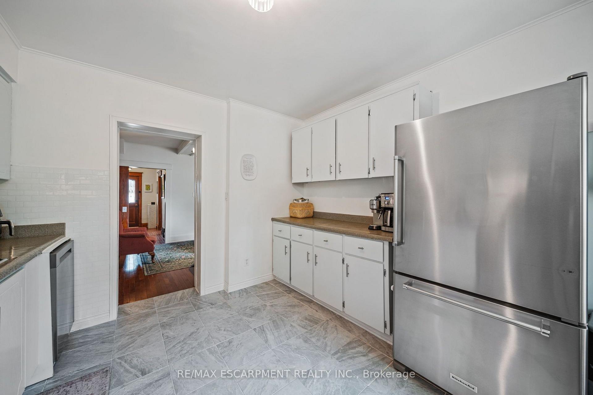 Photo 15 of 24 Belview Avenue, Hamilton, Crown Point — HOMEH