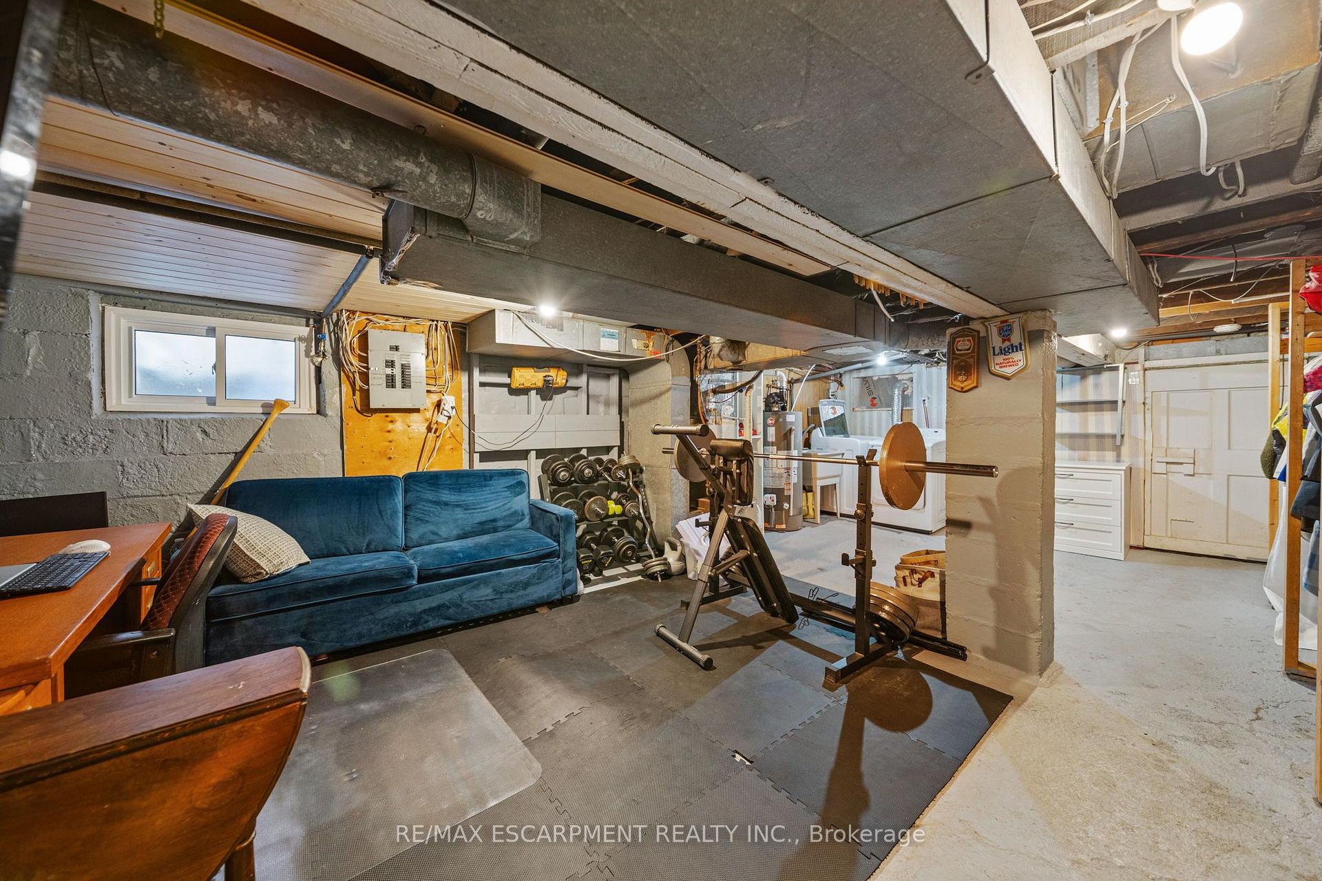 Photo 27 of 24 Belview Avenue, Hamilton, Crown Point — HOMEH