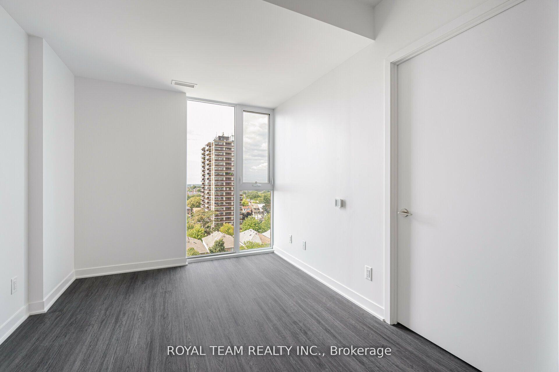 Photo 19 of Unit 1107, 185 Alberta Avenue, Toronto, Oakwood Village — HOMEH