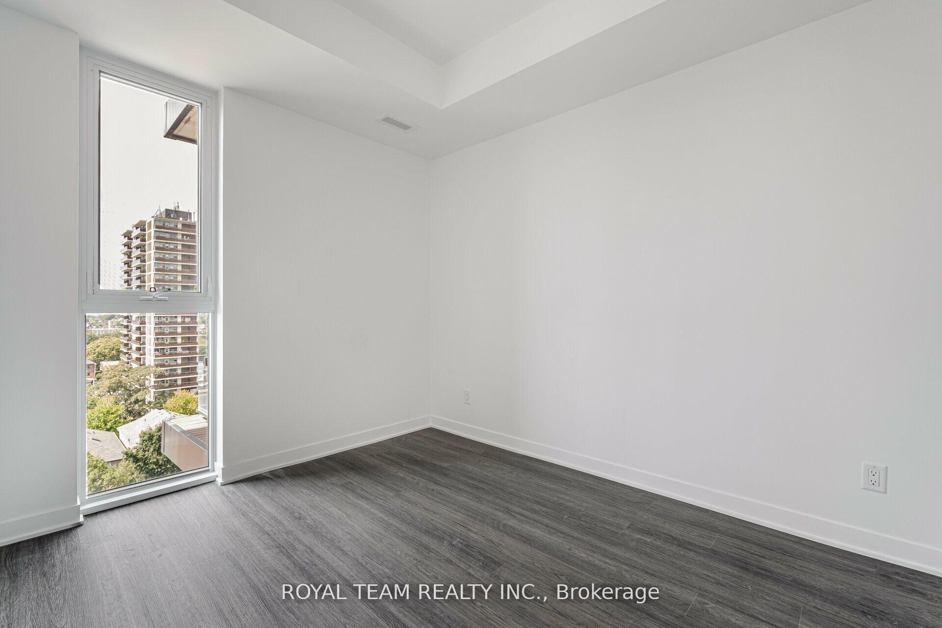 Photo 20 of Unit 1107, 185 Alberta Avenue, Toronto, Oakwood Village — HOMEH
