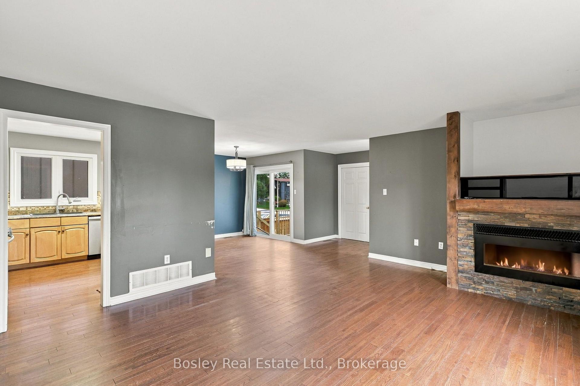 Photo 13 of 3 Shirley Court, Blue Mountains — HOMEH