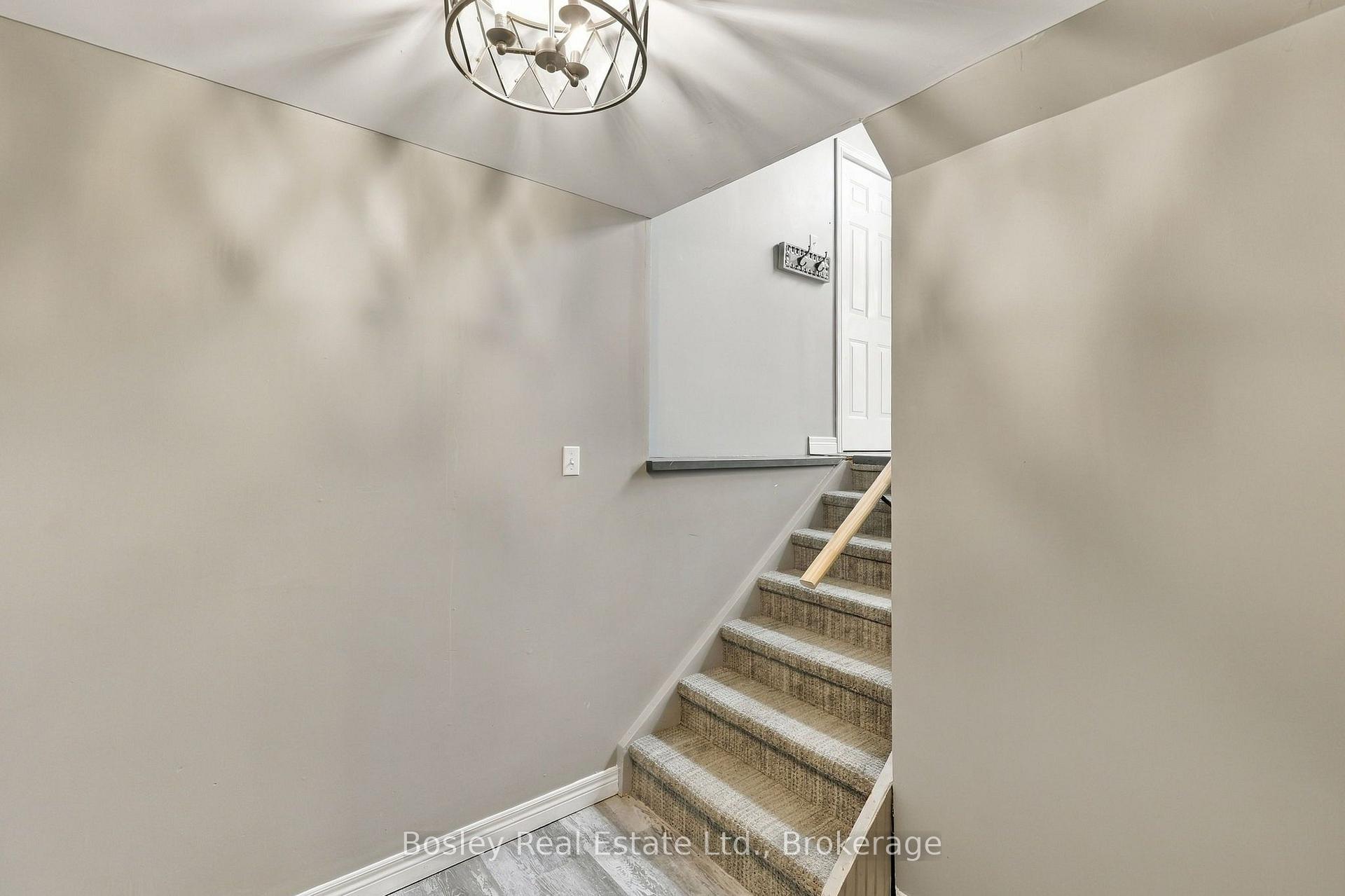 Photo 25 of 3 Shirley Court, Blue Mountains — HOMEH