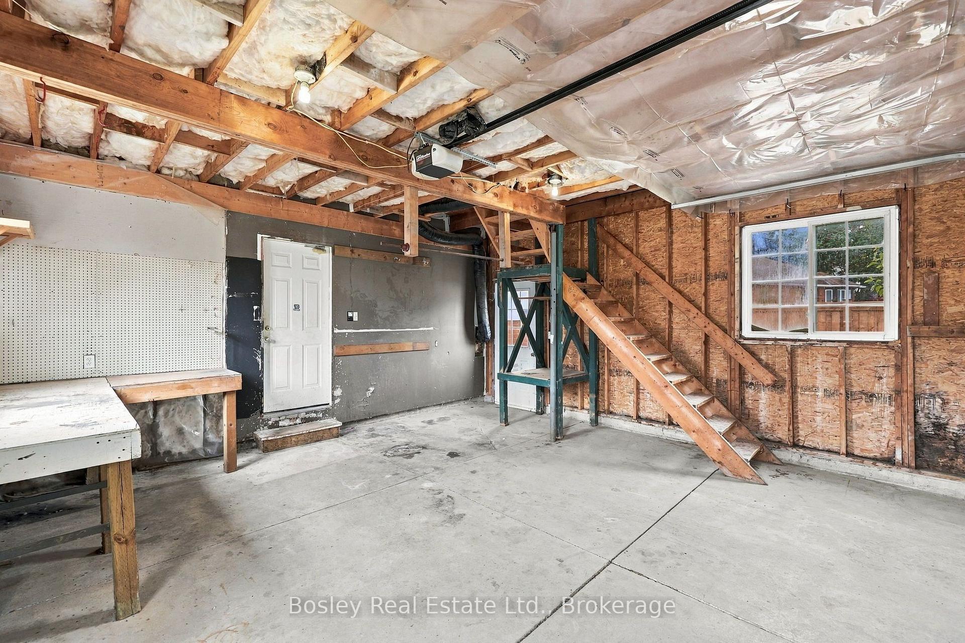 Photo 34 of 3 Shirley Court, Blue Mountains — HOMEH