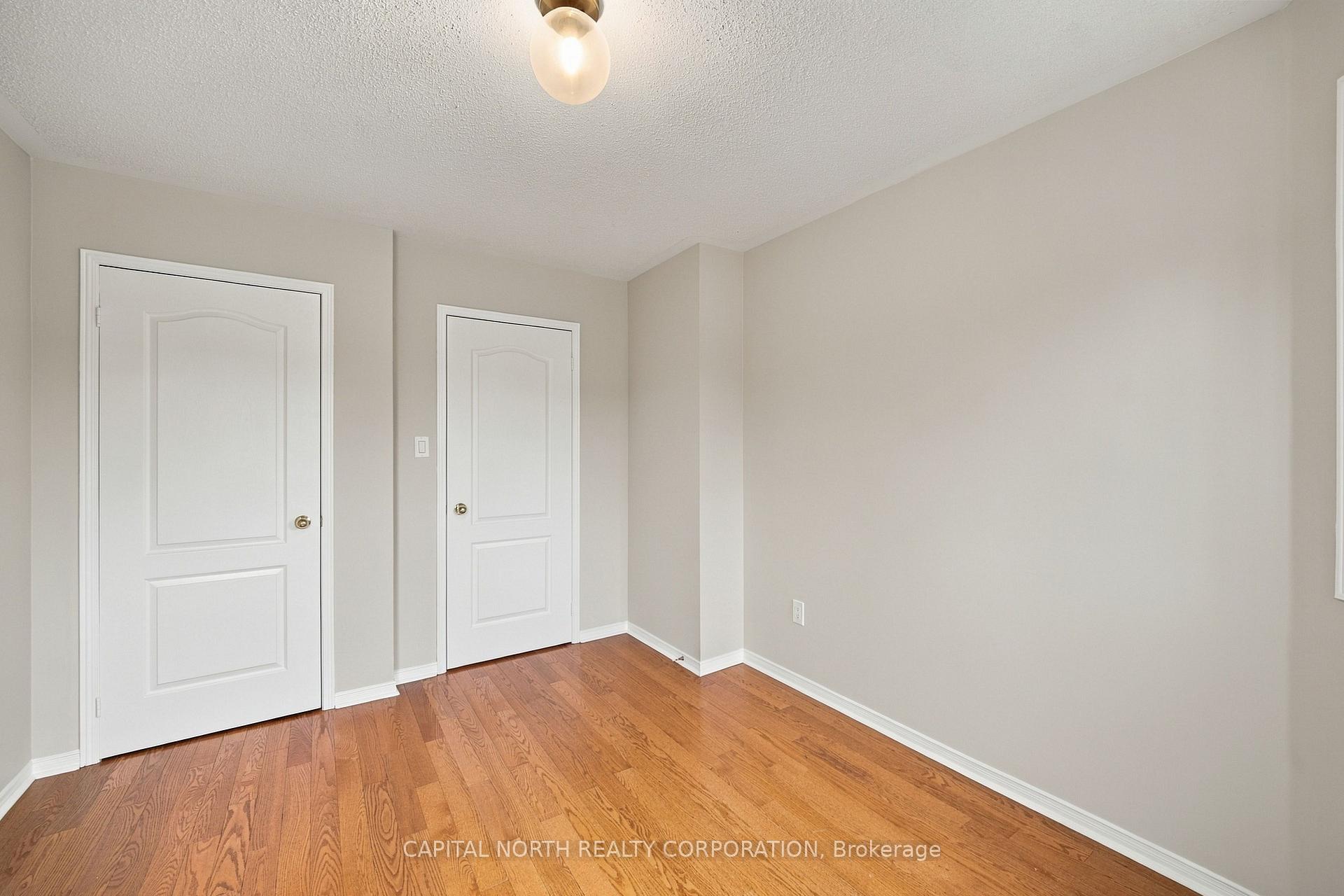 Photo 28 of 21 Walkview Crescent, Richmond Hill, Oak Ridges — HOMEH