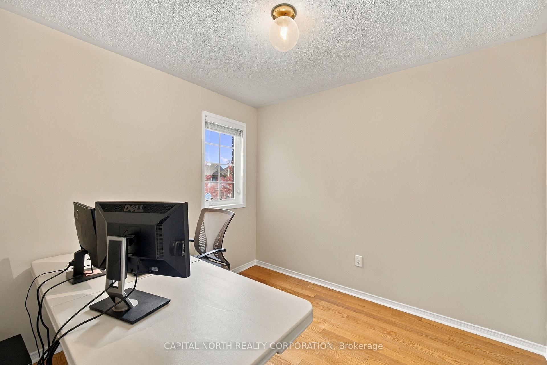 Photo 29 of 21 Walkview Crescent, Richmond Hill, Oak Ridges — HOMEH
