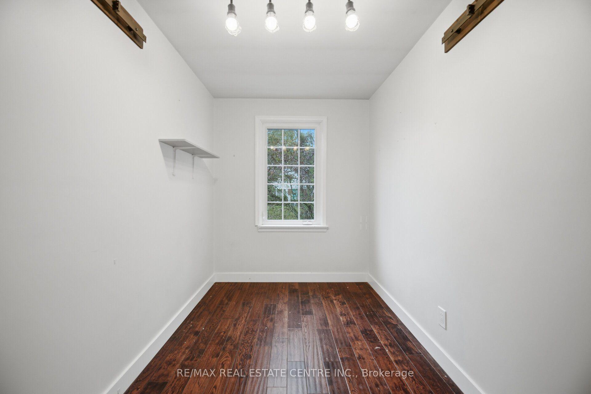 Photo 25 of 4 Lincoln Crescent, Guelph, St. George's — HOMEH