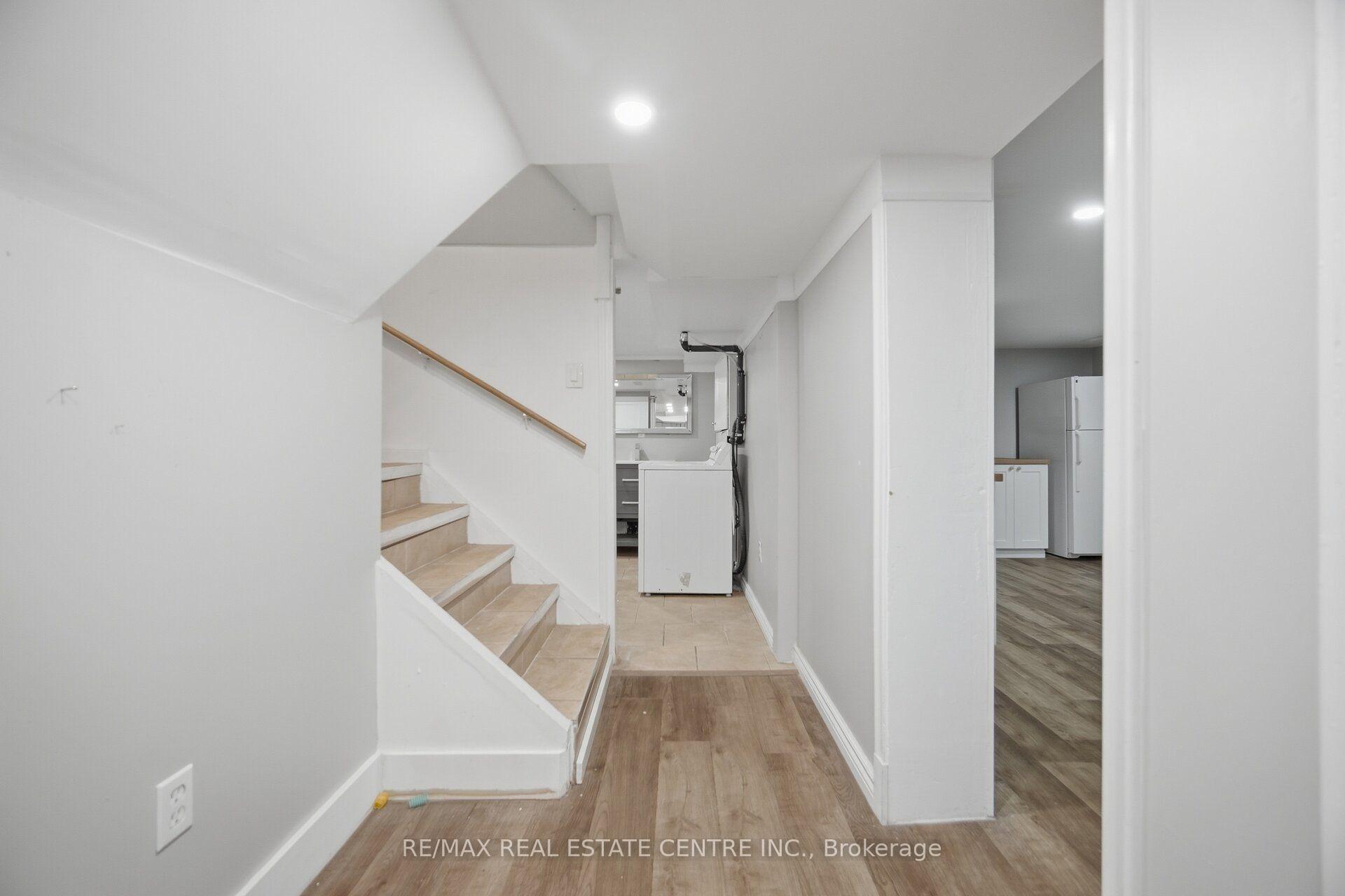 Photo 31 of 4 Lincoln Crescent, Guelph, St. George's — HOMEH