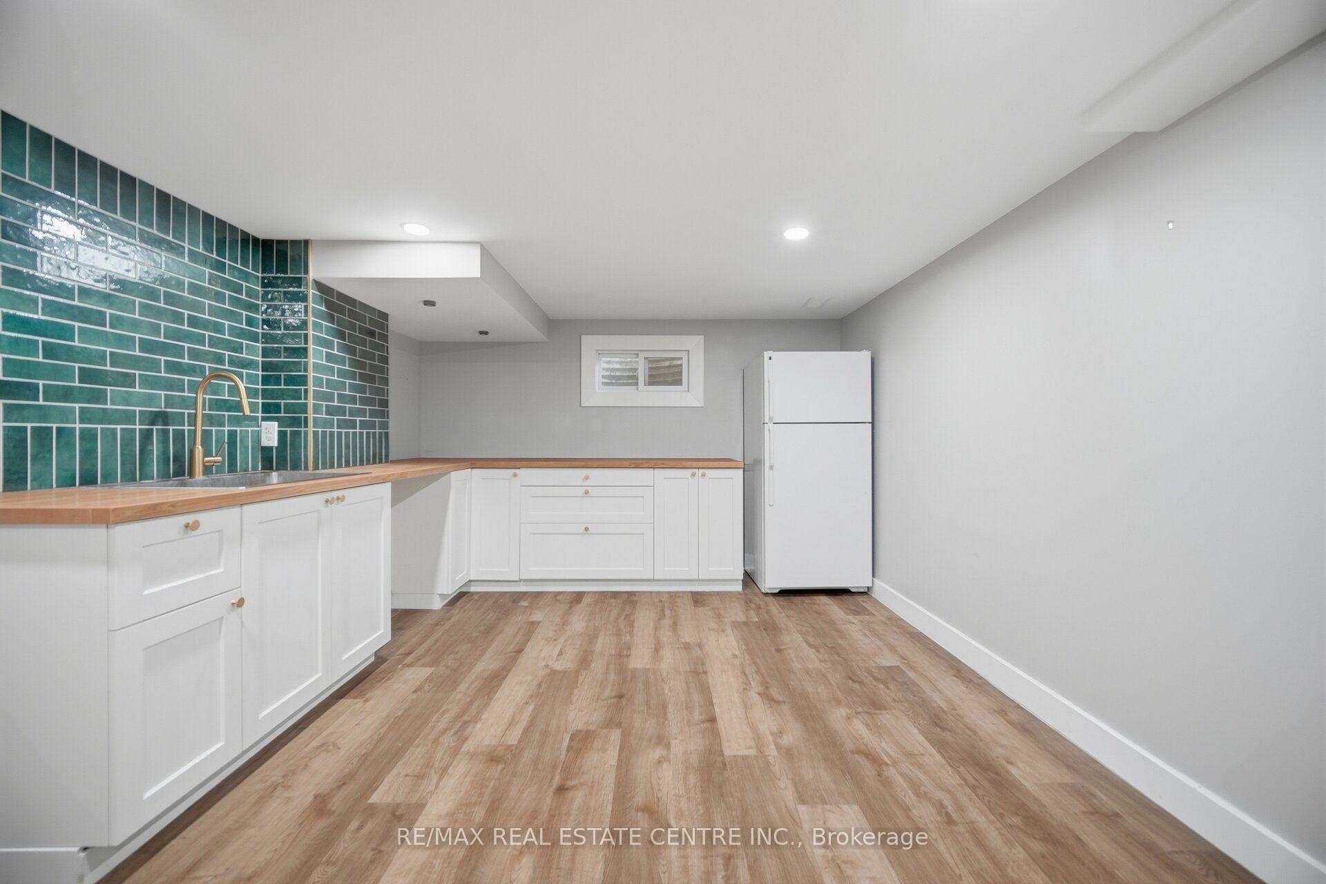 Photo 32 of 4 Lincoln Crescent, Guelph, St. George's — HOMEH