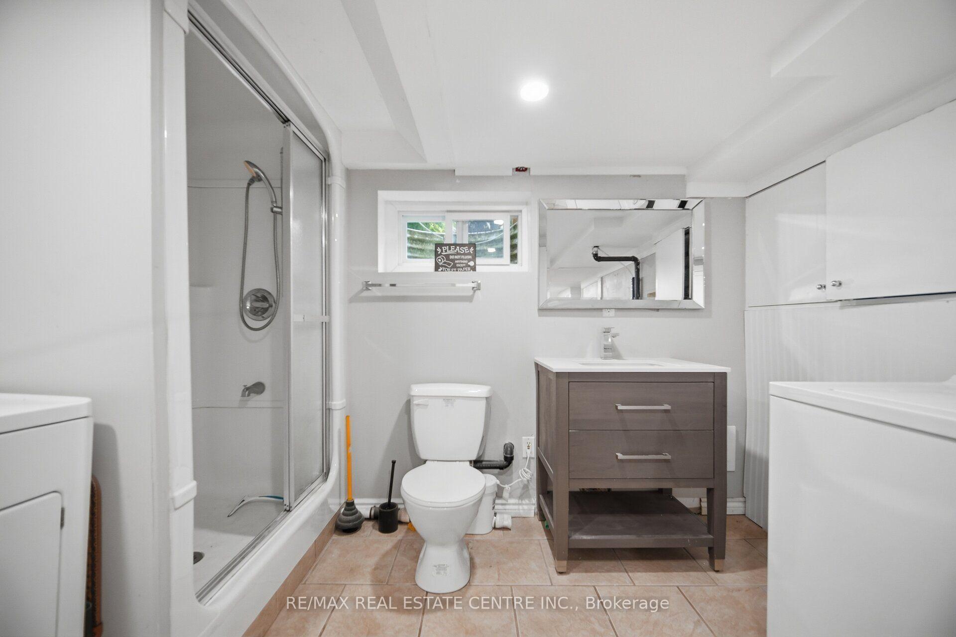Photo 40 of 4 Lincoln Crescent, Guelph, St. George's — HOMEH
