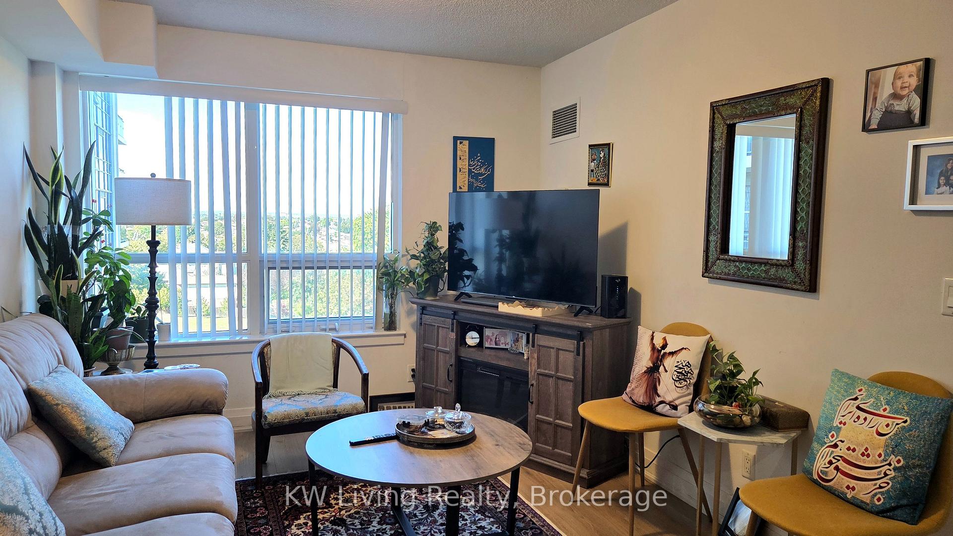 Photo 11 of Unit 802, 370 Hwy 7 E, Richmond Hill, Doncrest — HOMEH