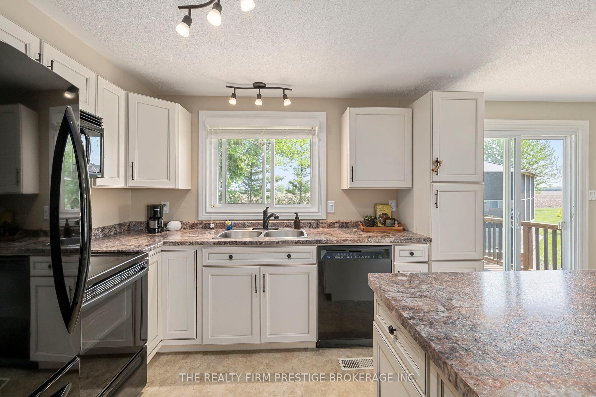 Photo 10 of 34420 Gore Road, South Huron, Stephen — HOMEH