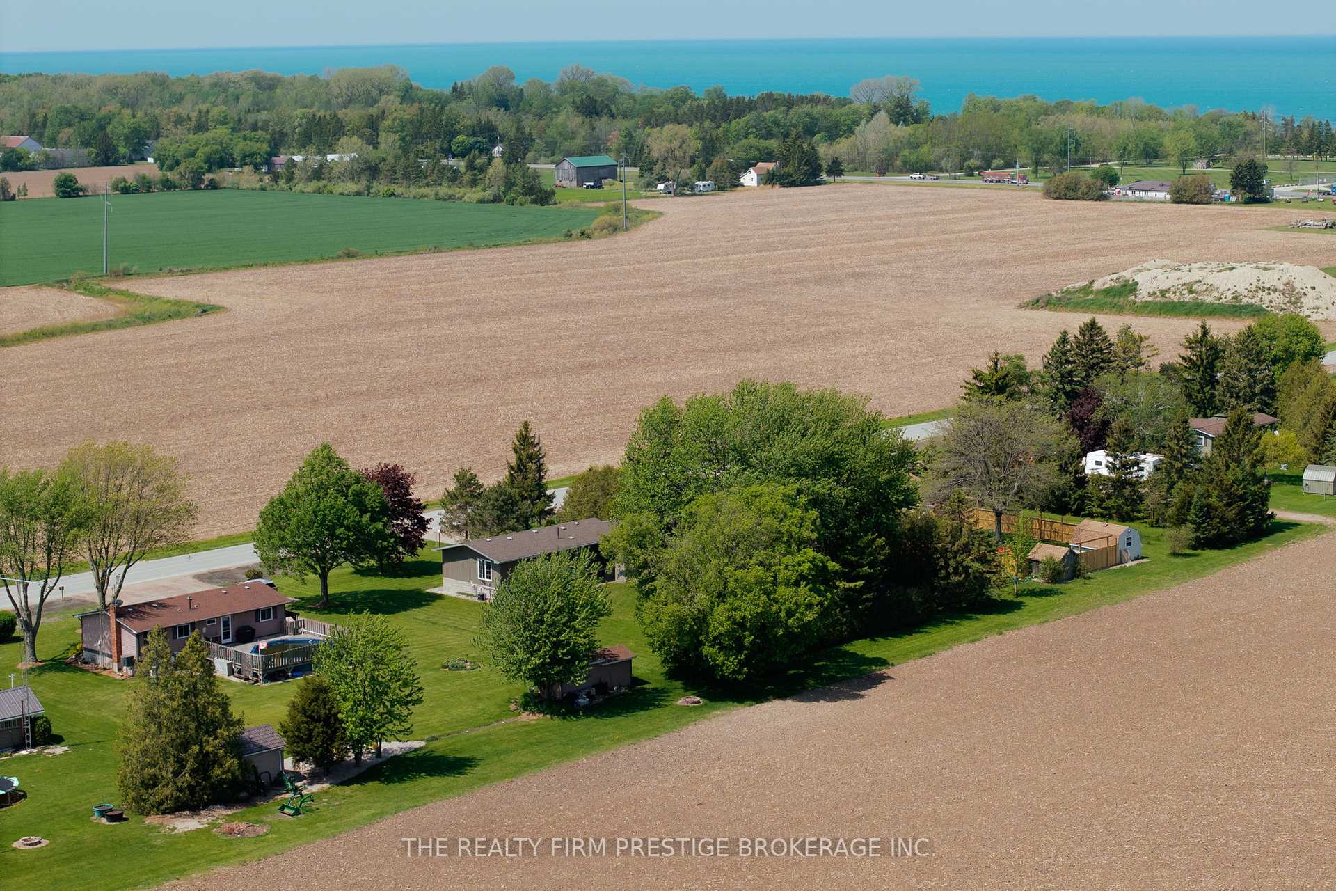 Photo 41 of 34420 Gore Road, South Huron, Stephen — HOMEH