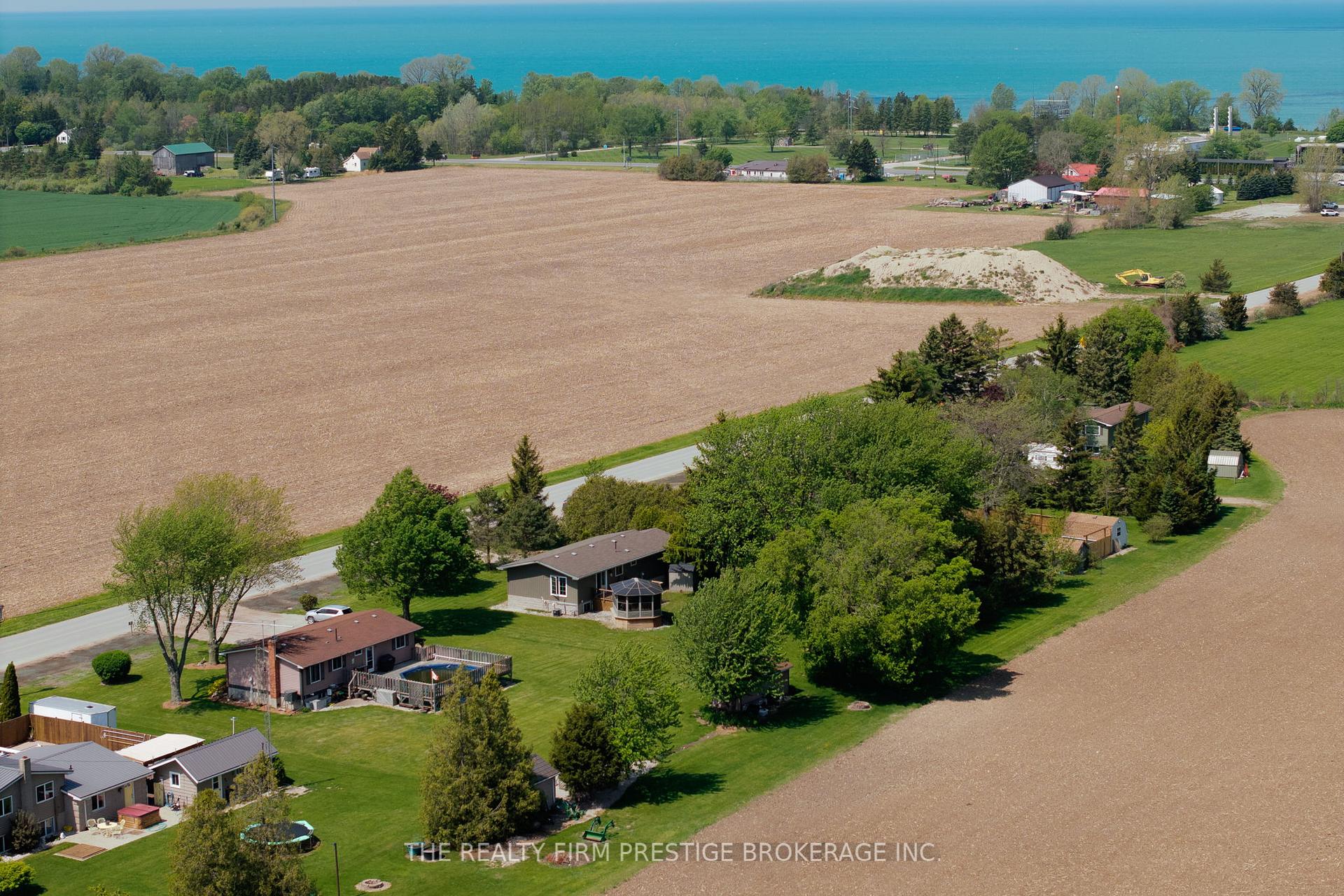 Photo 42 of 34420 Gore Road, South Huron, Stephen — HOMEH