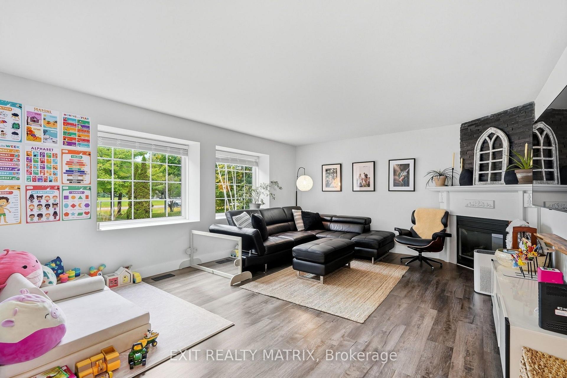 Photo 6 of 710 Du Parc Road, Champlain, L'Orignal — HOMEH
