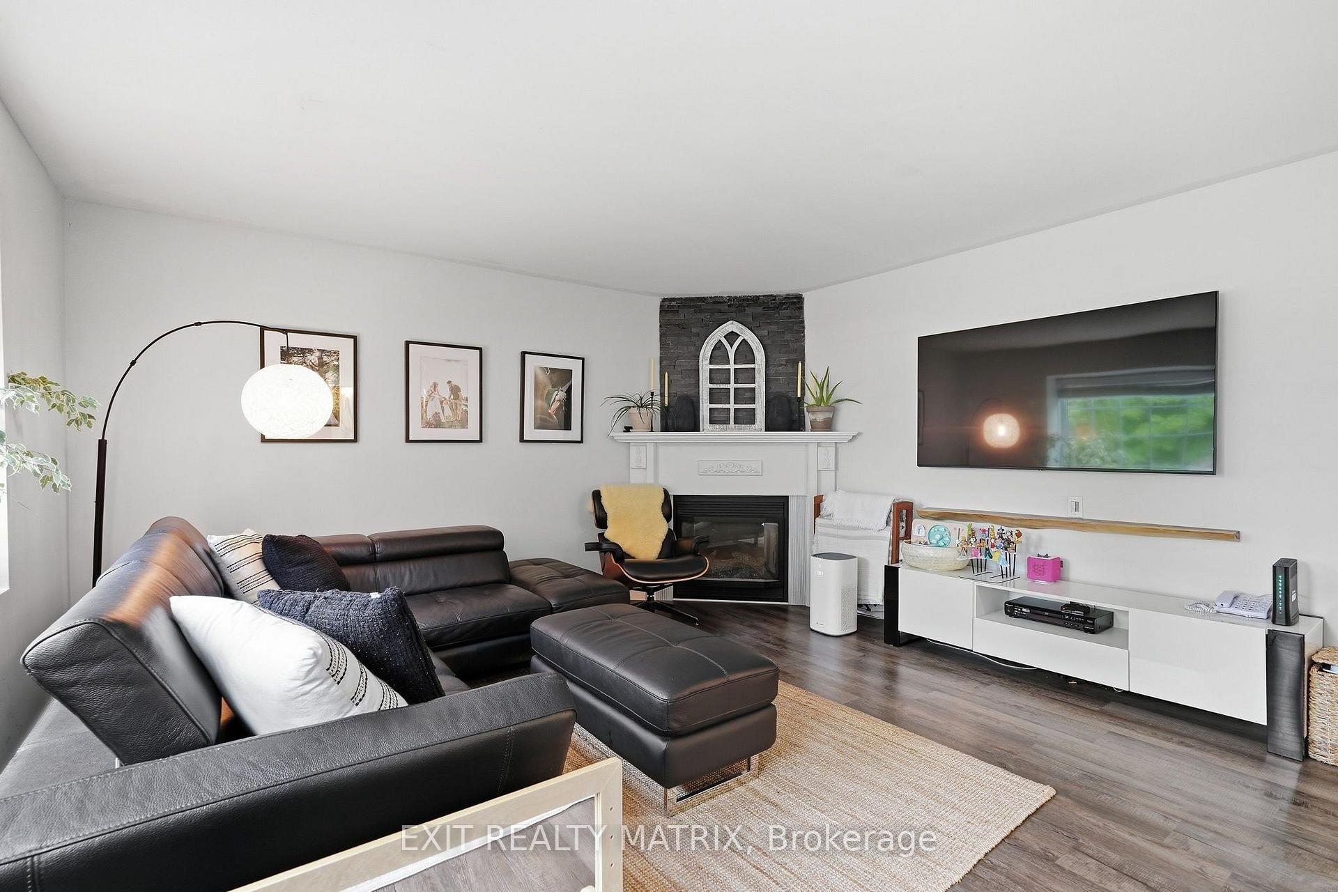 Photo 7 of 710 Du Parc Road, Champlain, L'Orignal — HOMEH