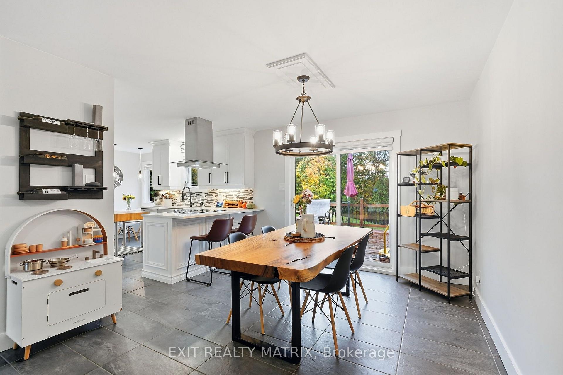 Photo 10 of 710 Du Parc Road, Champlain, L'Orignal — HOMEH
