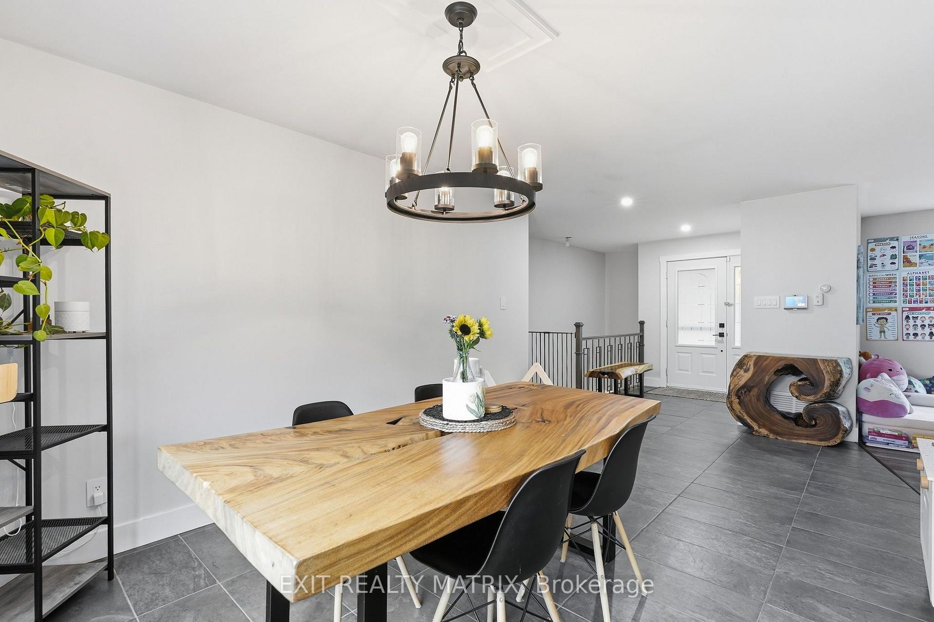 Photo 11 of 710 Du Parc Road, Champlain, L'Orignal — HOMEH