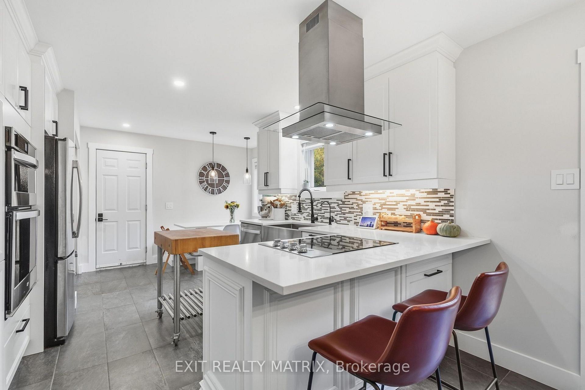 Photo 12 of 710 Du Parc Road, Champlain, L'Orignal — HOMEH