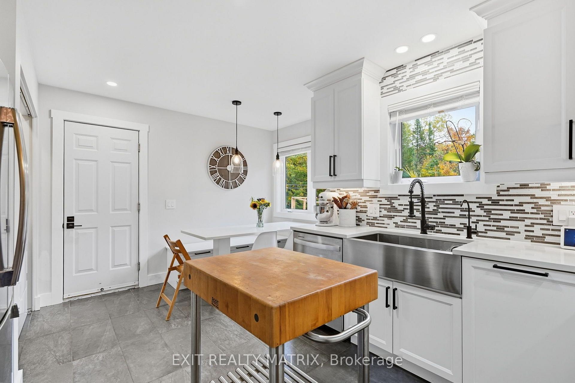 Photo 14 of 710 Du Parc Road, Champlain, L'Orignal — HOMEH