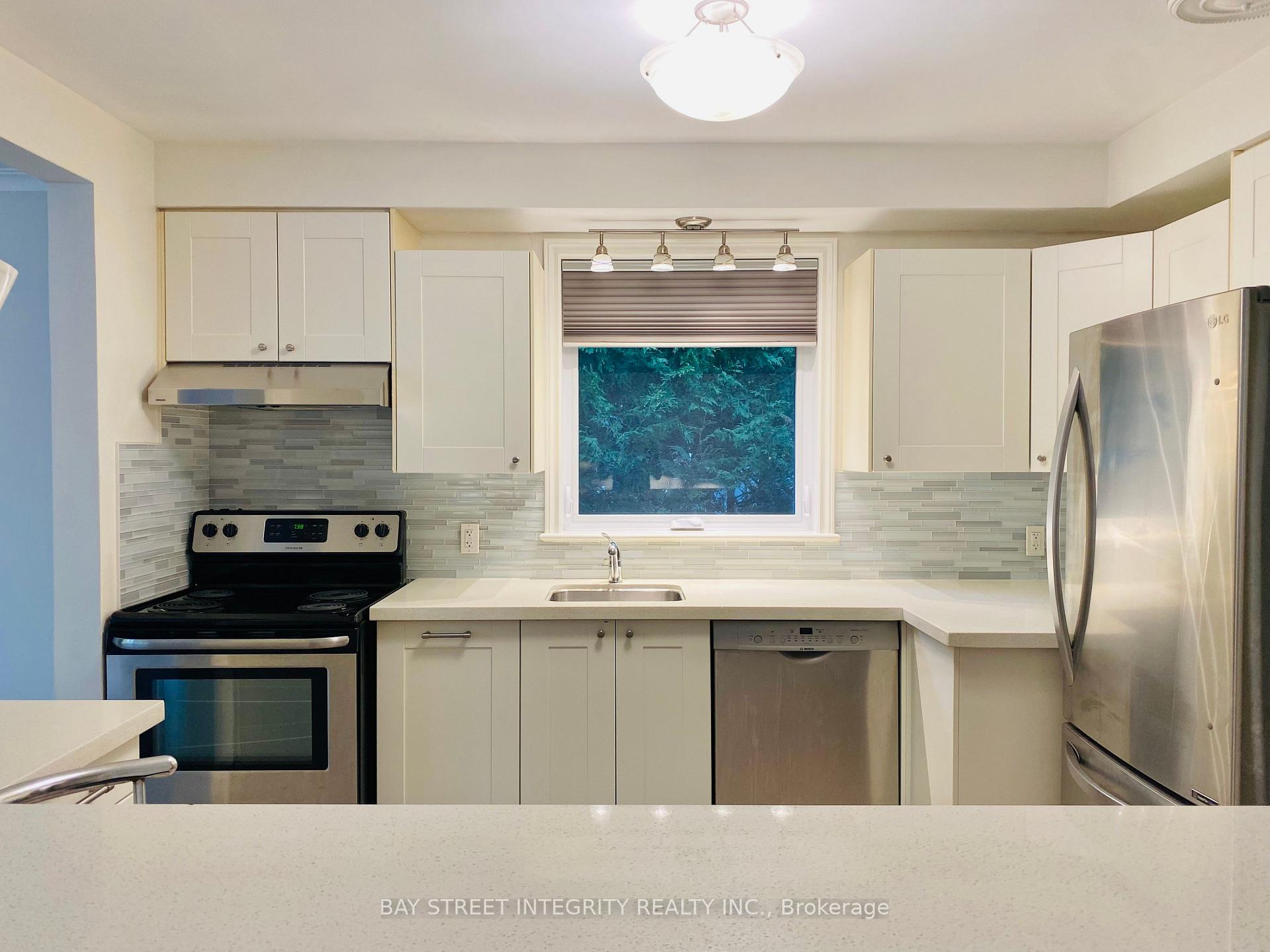 Photo 8 of 207 Maple Avenue, Richmond Hill, Harding — HOMEH