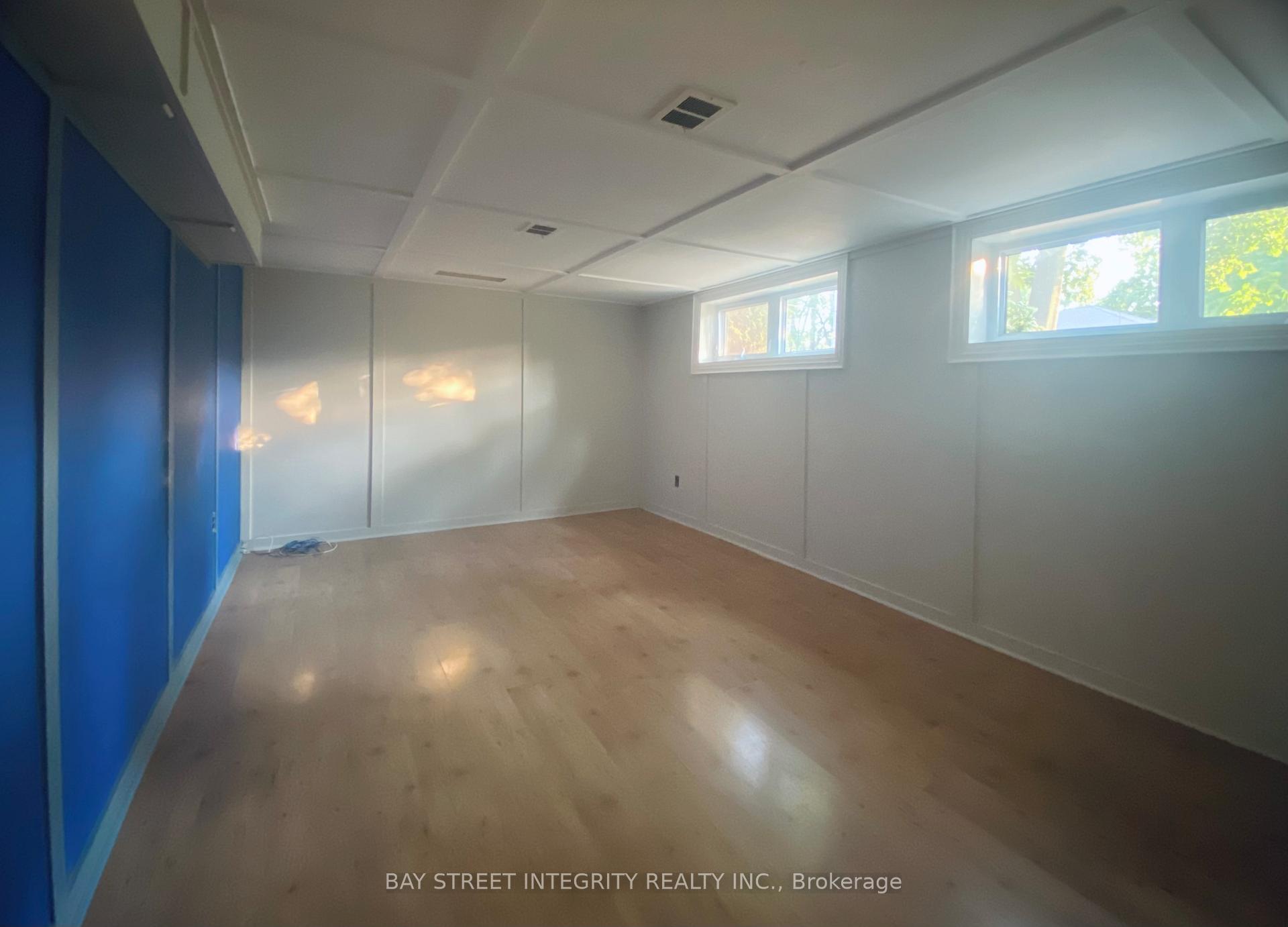 Photo 15 of 207 Maple Avenue, Richmond Hill, Harding — HOMEH