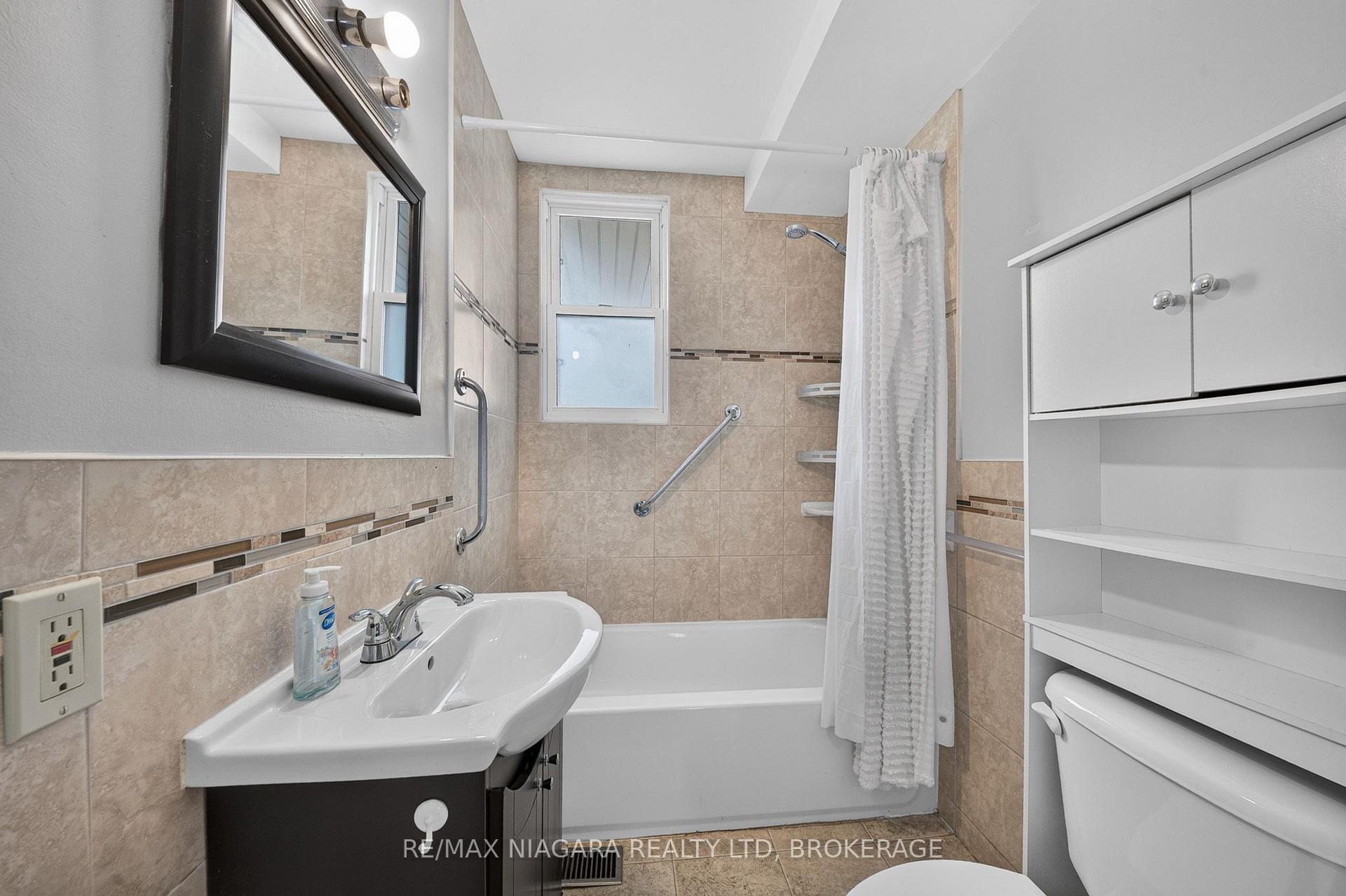 Photo 27 of 6520 Barker Street, Niagara Falls, Dorchester — HOMEH
