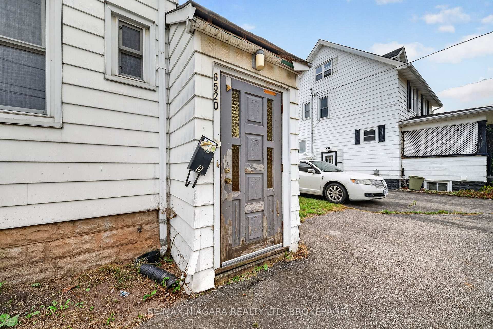 Photo 29 of 6520 Barker Street, Niagara Falls, Dorchester — HOMEH