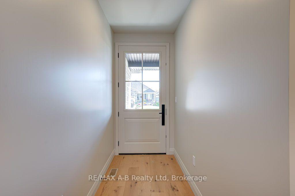 Photo 7 of 8 Orchard Drive, Stratford — HOMEH