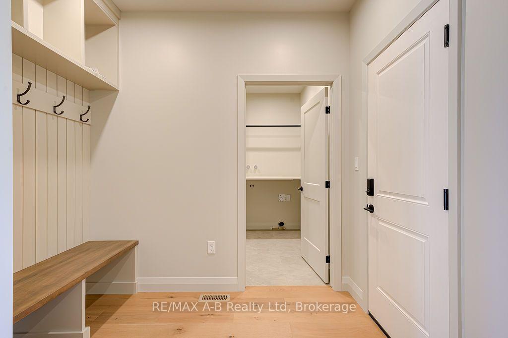 Photo 15 of 8 Orchard Drive, Stratford — HOMEH