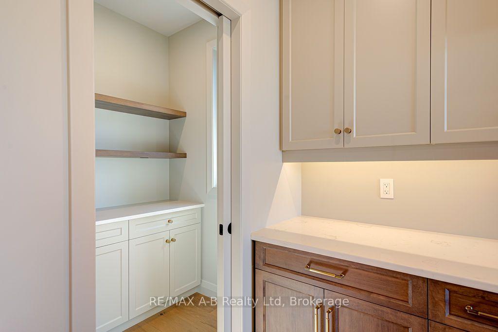 Photo 20 of 8 Orchard Drive, Stratford — HOMEH