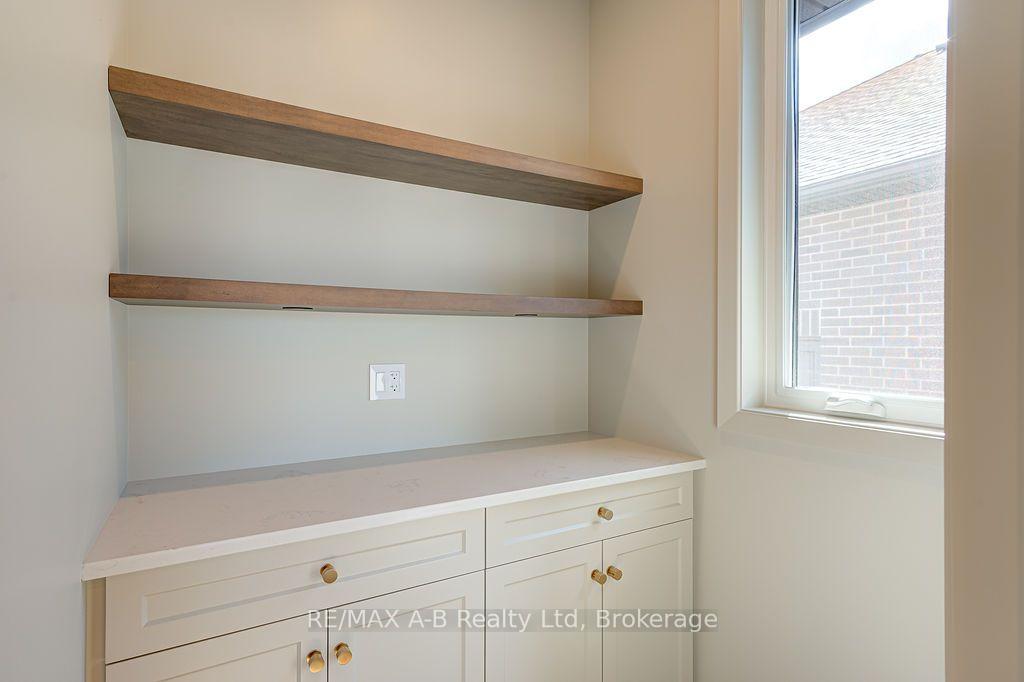 Photo 21 of 8 Orchard Drive, Stratford — HOMEH