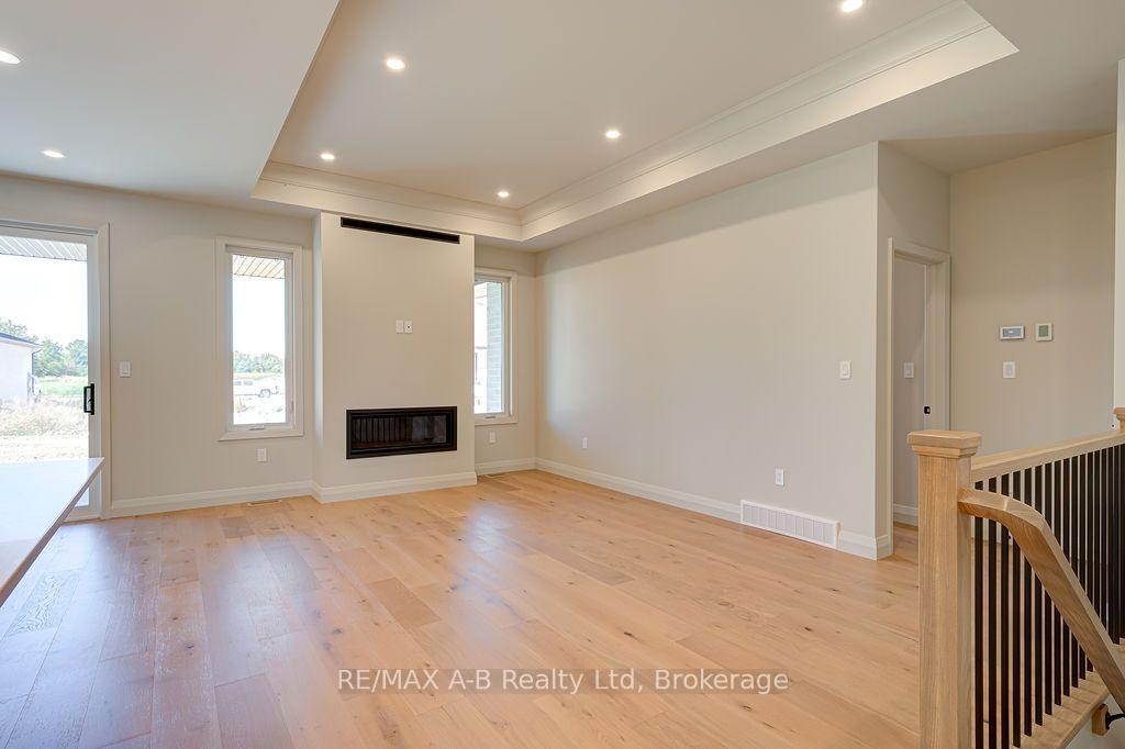 Photo 27 of 8 Orchard Drive, Stratford — HOMEH