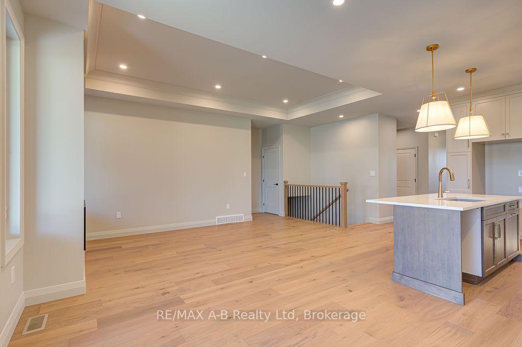 Photo 28 of 8 Orchard Drive, Stratford — HOMEH