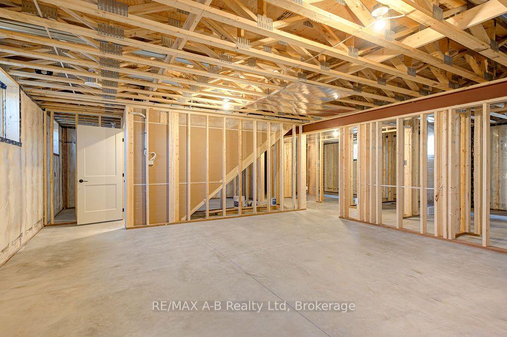 Photo 37 of 8 Orchard Drive, Stratford — HOMEH