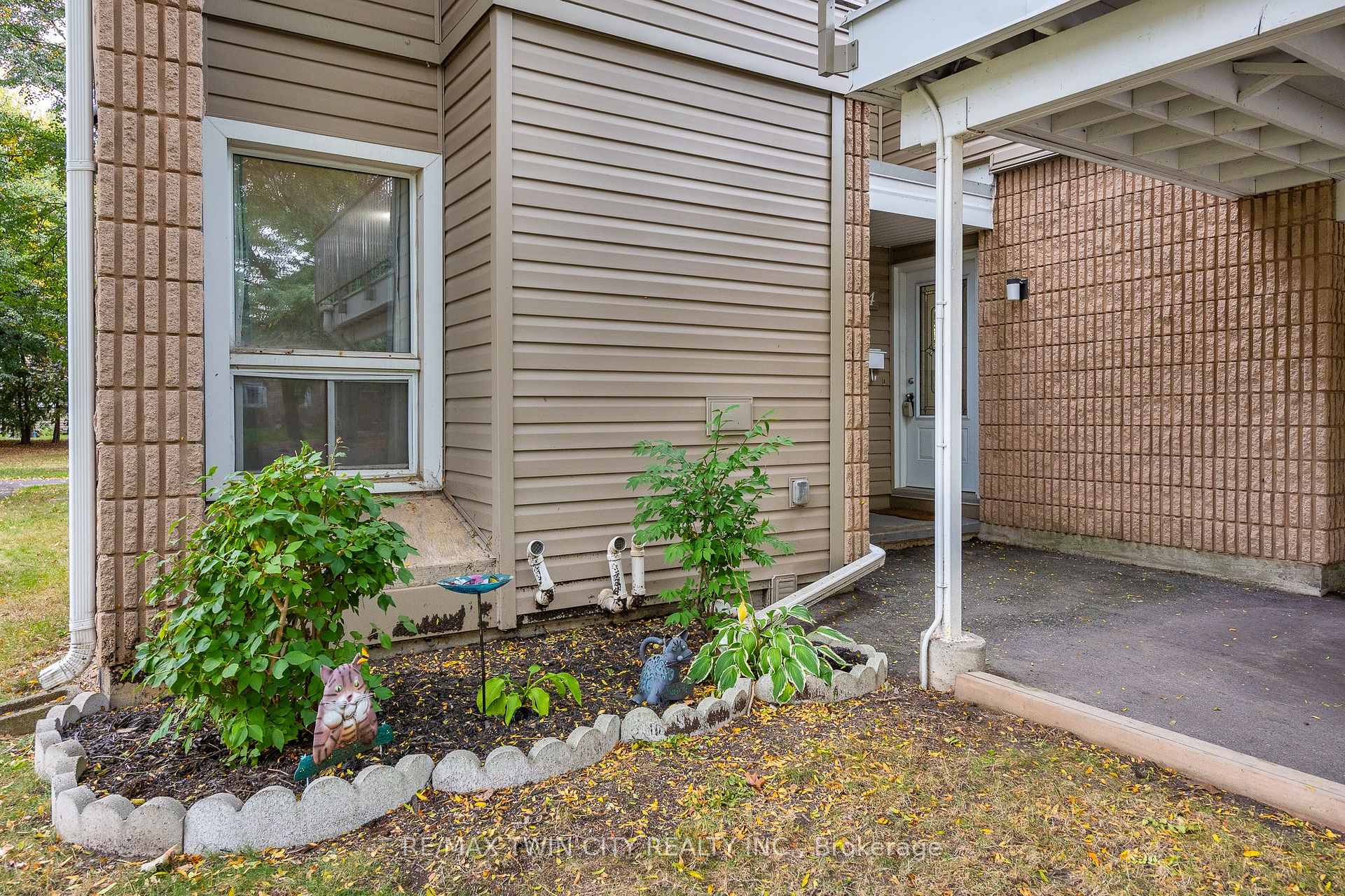 Photo 3 of Unit 74, 65 Glamis Road, Cambridge, Greenway-Chaplin — HOMEH