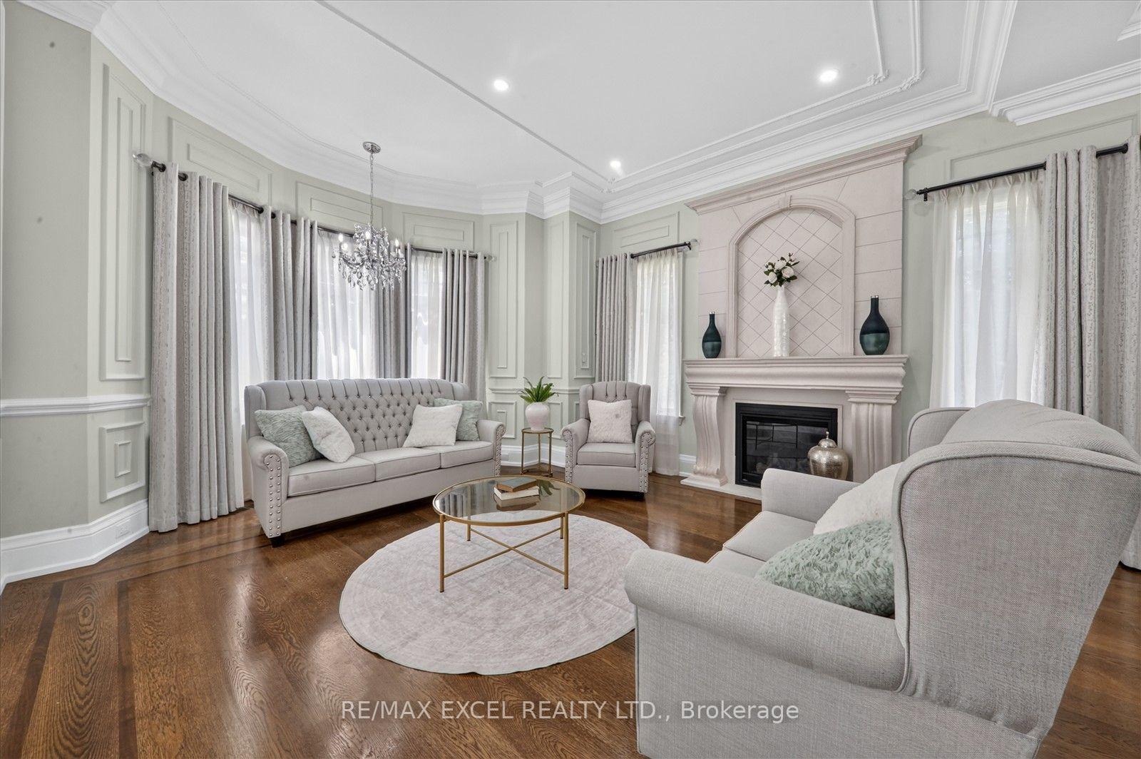 Photo 11 of 28 Personna Boulevard, Markham, Devil's Elbow — HOMEH