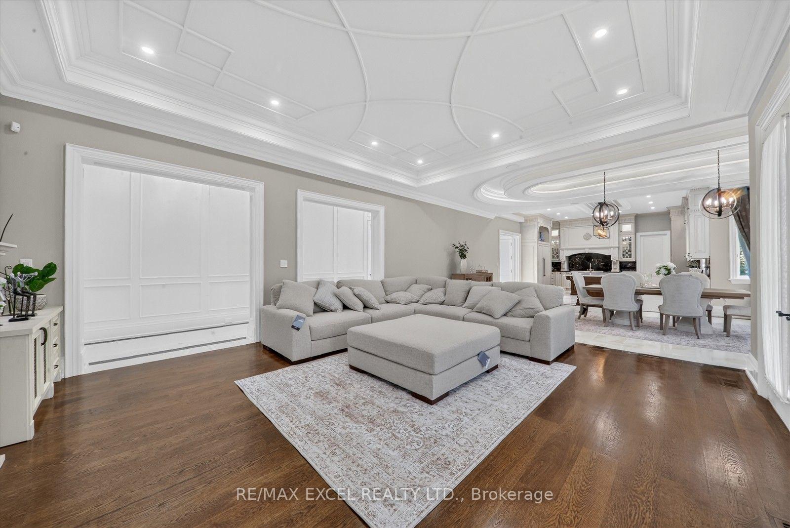 Photo 21 of 28 Personna Boulevard, Markham, Devil's Elbow — HOMEH
