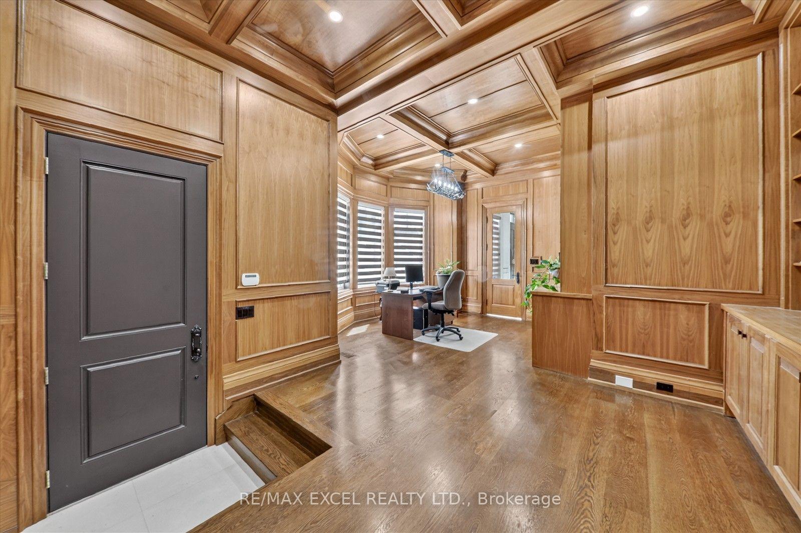 Photo 24 of 28 Personna Boulevard, Markham, Devil's Elbow — HOMEH
