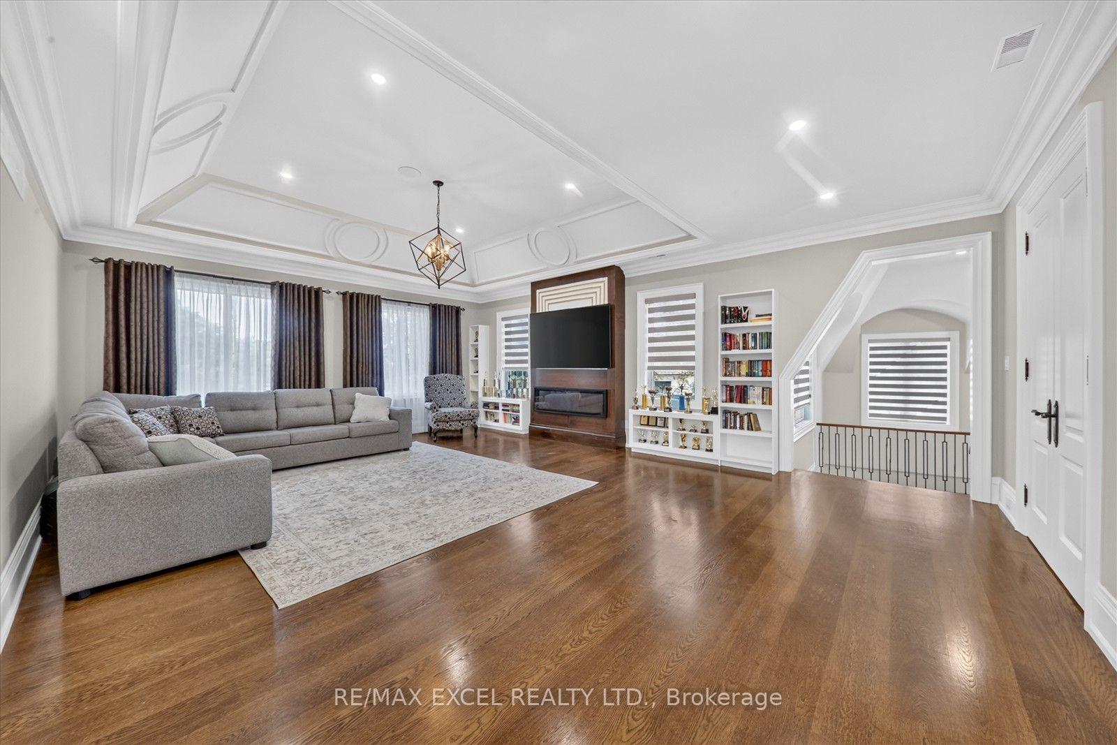 Photo 26 of 28 Personna Boulevard, Markham, Devil's Elbow — HOMEH