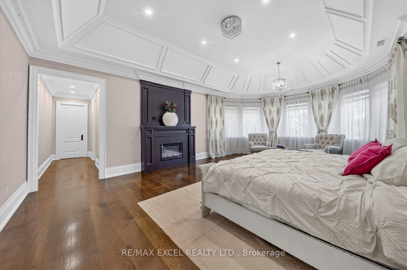 Photo 32 of 28 Personna Boulevard, Markham, Devil's Elbow — HOMEH