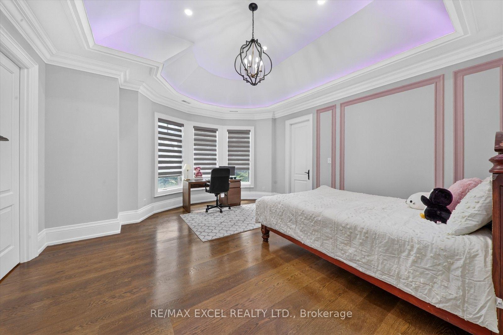 Photo 36 of 28 Personna Boulevard, Markham, Devil's Elbow — HOMEH