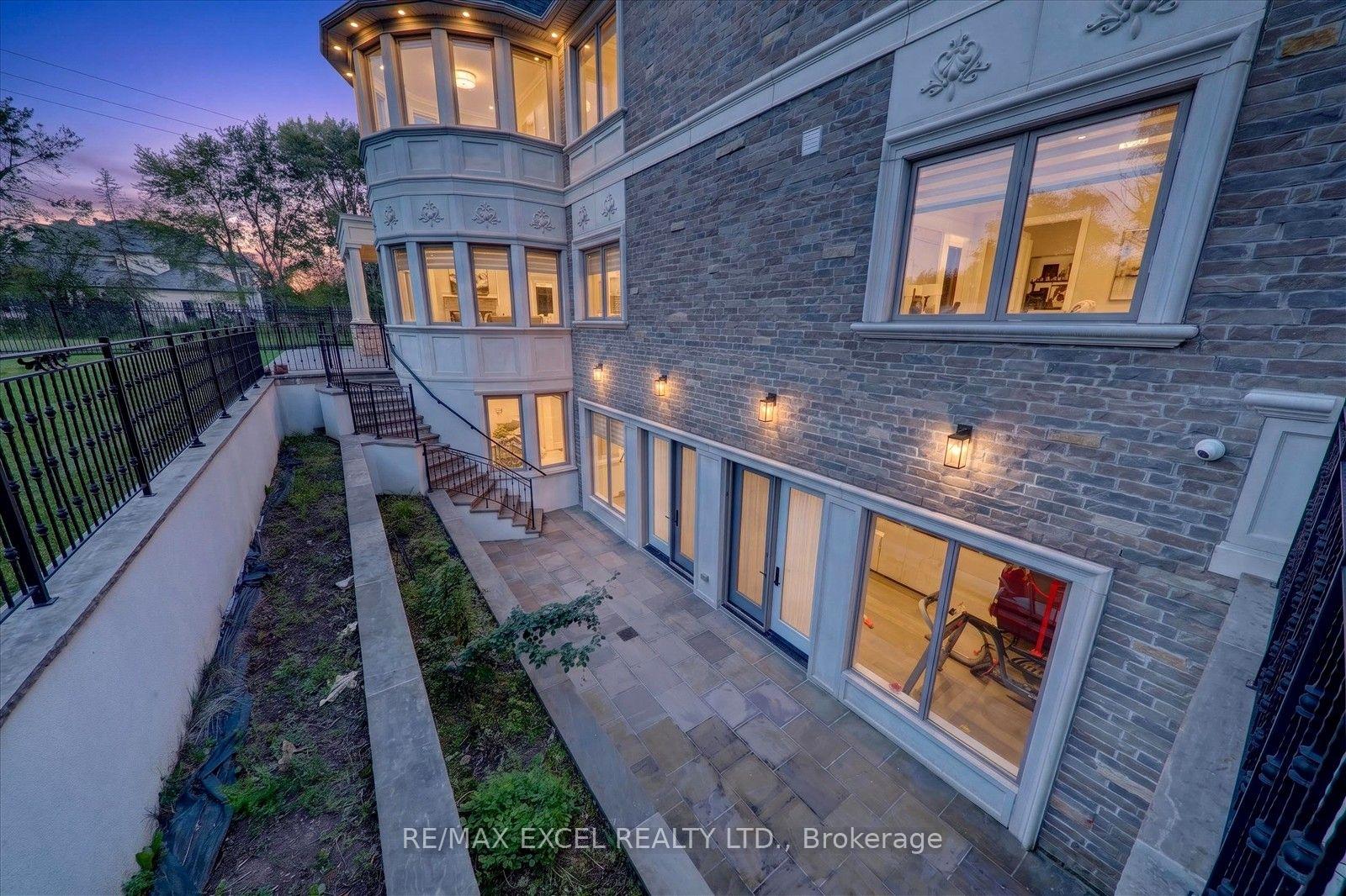 Photo 49 of 28 Personna Boulevard, Markham, Devil's Elbow — HOMEH